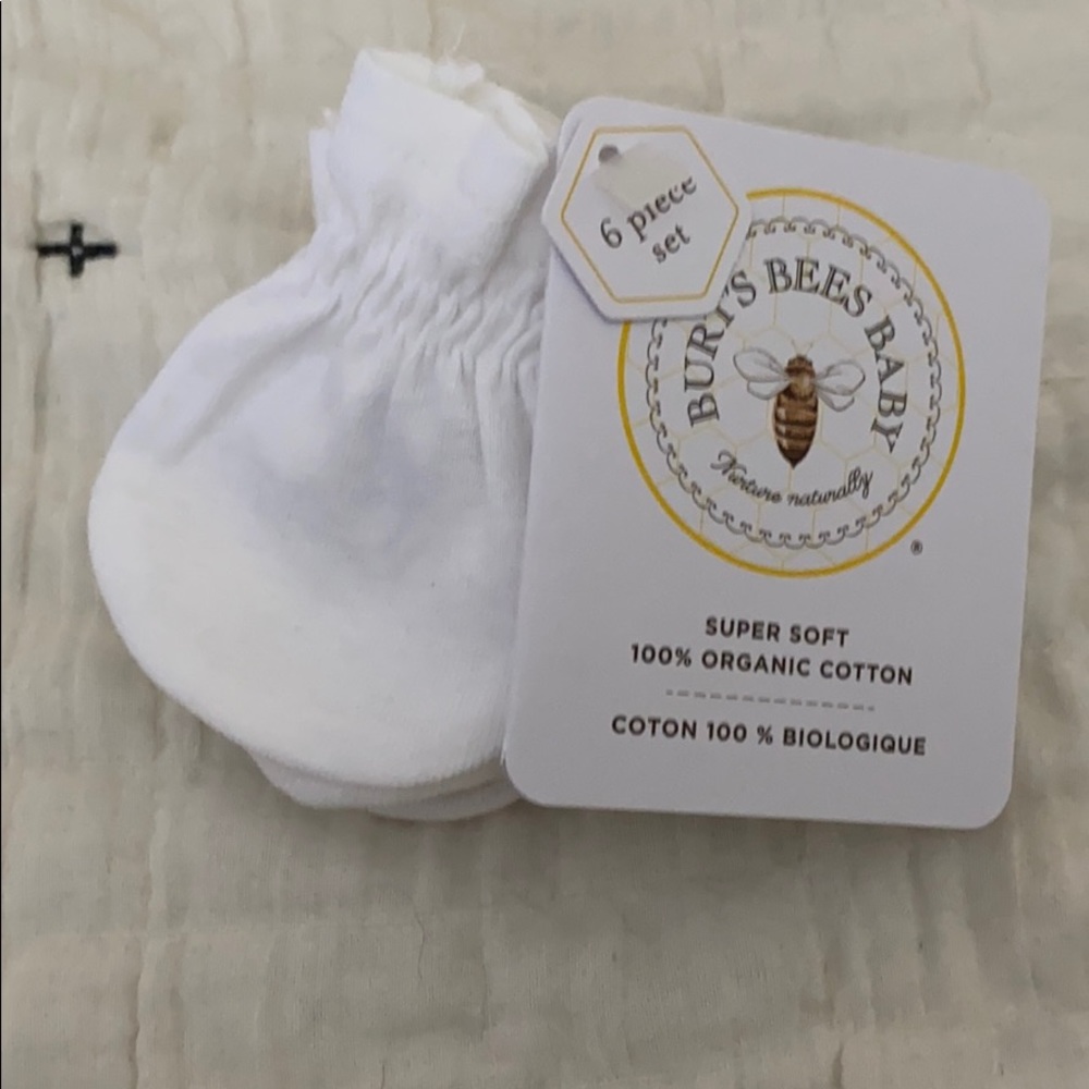 🆕💙 Burts Bees mittens